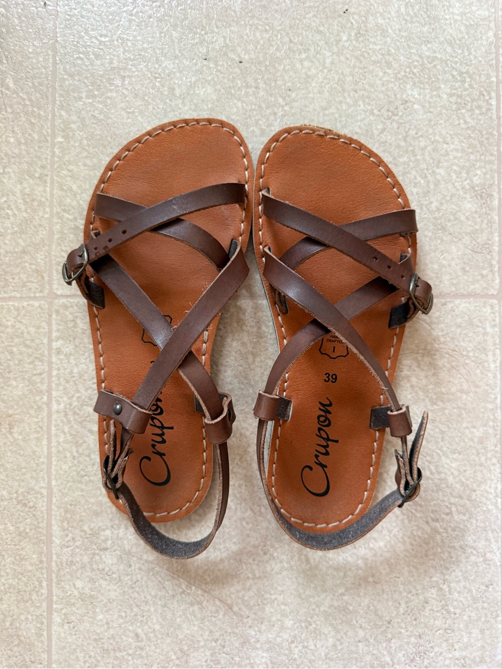 Crupon Fida Barefoot sandals